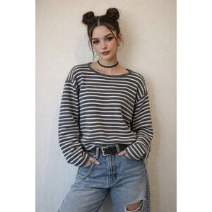 VTG 90's B.U.M. Equipment Top Long Sleeve Sz M Grey White Stripe Vintage Tag